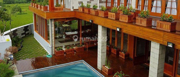 U044 Dijual Villa Full Furnish di Taman Dayu Pandaan 1