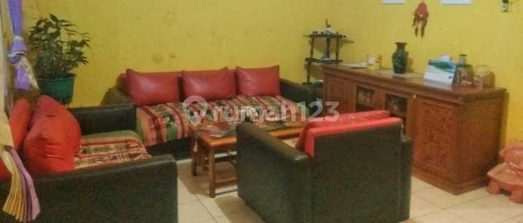 MURAH! Rumah siap huni, dekat ke pusat kota 1