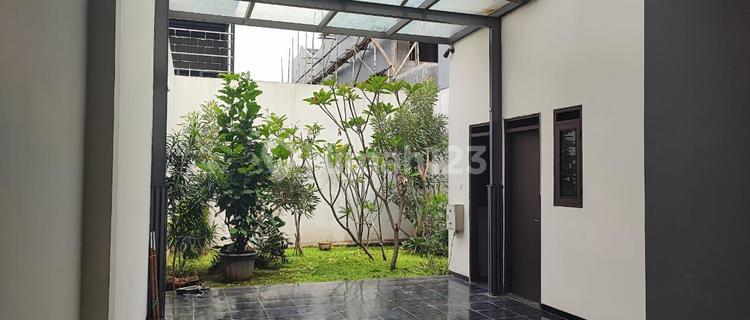 For Sale Semi-Furnished House Ready to Live in Minimalist Strategic Location in Mekar Wangi Bandung 1