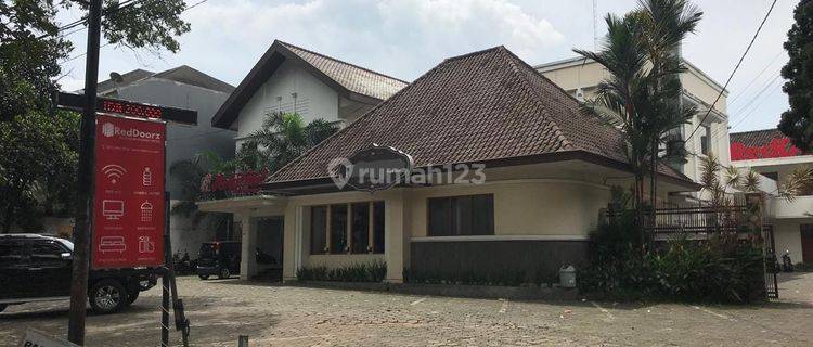 Hotel Luas 2 Lantai Lokasi Strategis Ramai Di Cipaganti Bandung 1