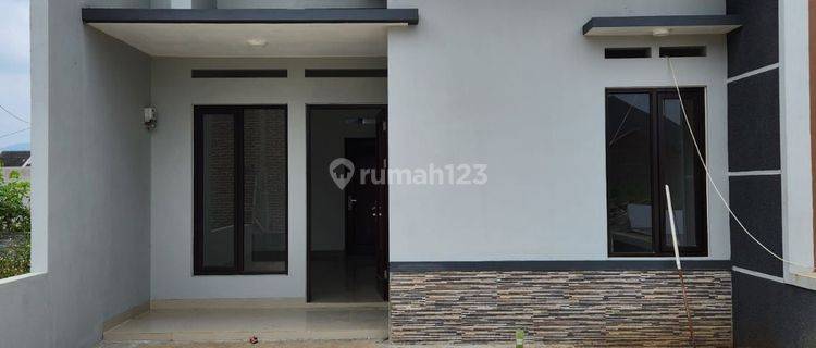 Rumah Baru Minimalis Nyaman Strategis Siap Huni di Villa Cemara Asri Bandung 1