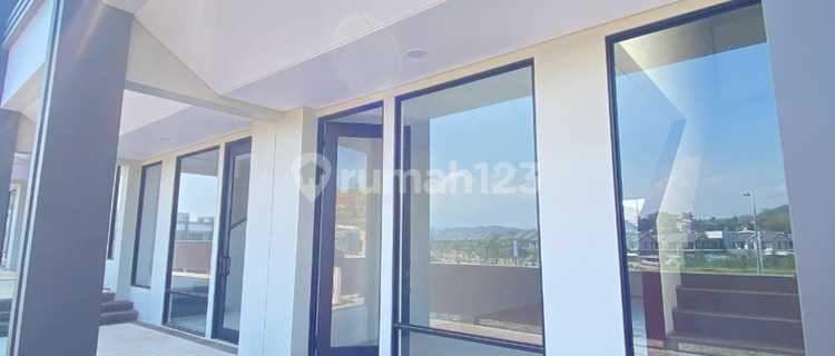 For Rent 2-Story Shop House Ready to Use, Suitable for Business, Located in Kota Baru Parahyangan Sasakirana, Bandung. 1