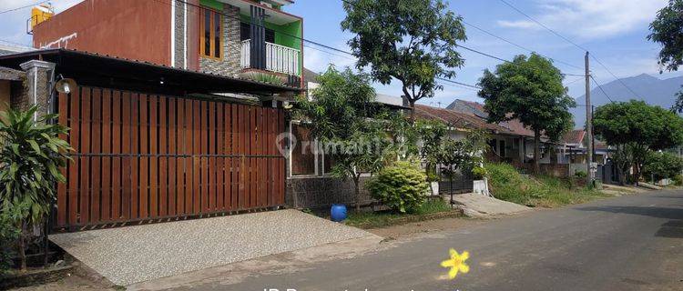 Rumah di Leyangan Ungaran Timur Kabupaten Semarang 2 Lantai SHM 1