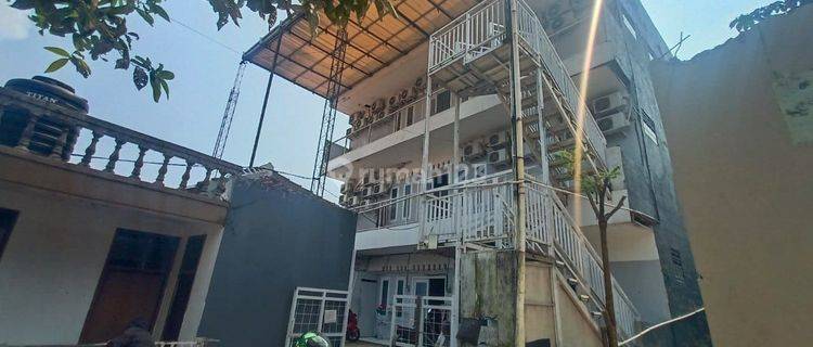 Rumah kost putri 57 kamar potensi pasif incaome setengah Milyar  1