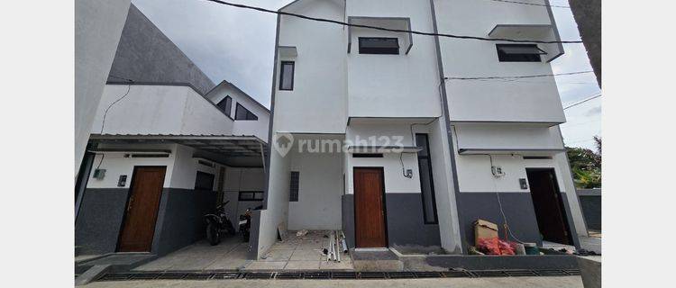 Rumah Bagus SHM Cibinong, Bogor Siap Huni