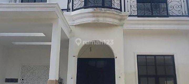 Rumah baru american style siap huni pandanwangi sulfat malang 1