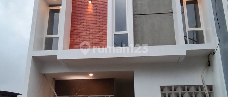 Rumah kos 2 lantai plus furnished area joyoagung lowokwaru 1