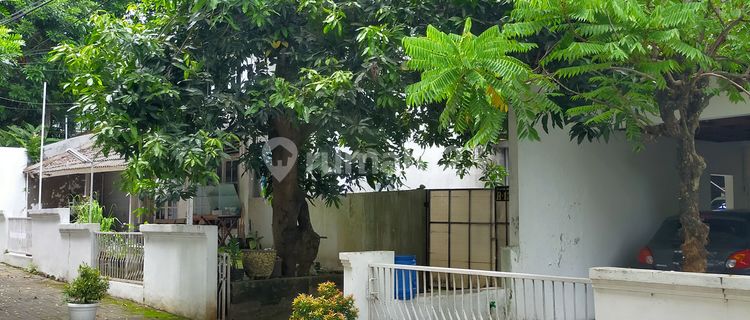 RUMAH HARGA TERBAIK HITUNG TANAH STRATEGIS JALAN RAYA BANYUMANIK 1