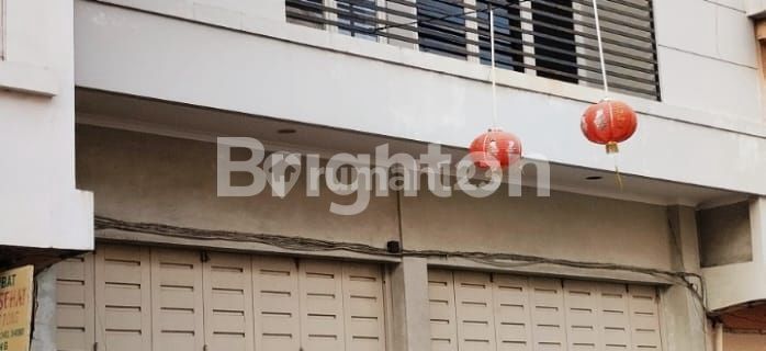 Ruko Bagus 3 Lantai Strategis Daerah Pecinan Semarang Tengah 1