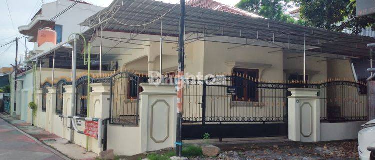 RUMAH TINGGAL STRATEGIS BISA UNTUK USAHA DI SEMARANG TIMUR  1