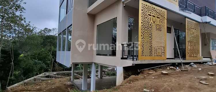 Tanah Luas + Bangunan Gedung Lokasi Pinggir Jalan Propinsi- Sumowono Bandungan Kabupaten Semarang 1