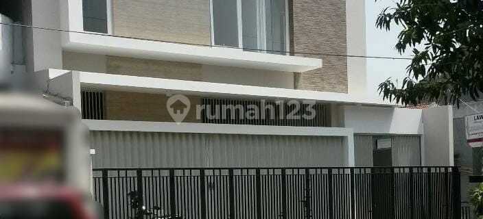 Rumah Bagus 2 Lantai Lokasi Dekat Tugu Muda Semarang Tengah 1