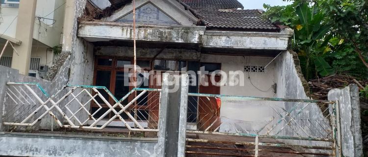 RUMAH DI PERUMAHAN BUKIT HIJAU TEMBALANG SEMARANG SELATAN 1
