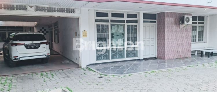 Di Jual Cepat Rumah Strategis dekat dengan Paragon City Mall & Ciputra Mall dekat ke Stasiun Poncol SEMARANG cocok untuk usaha Rumah Kost/Guest House 1
