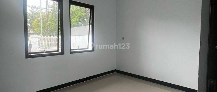 Disewakan Rumah Besar   Di Pulo Gebang Jakarta Timur 1