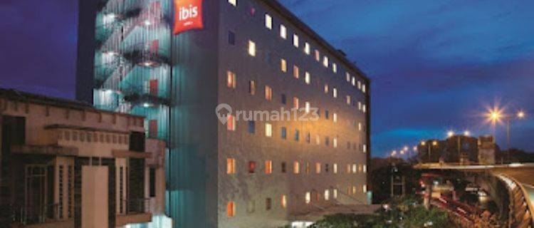 Dijual Hotel Ibis Di Jl. Dr. Djunjunan Pasteur Bandung 1600.0 m² SHM 1