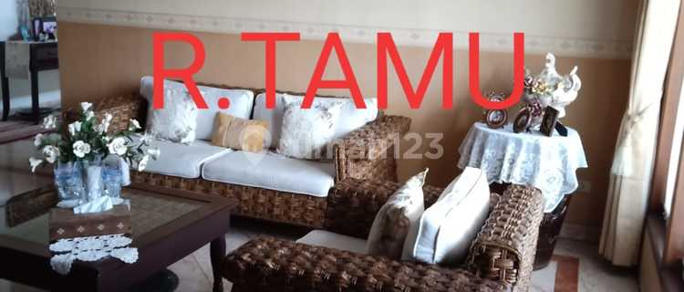 Dijual Rumah Terawat Lingkungan Asri di Soekarno Hatta 1