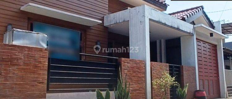 Rumah 1,5 Lantai Di Jalan Banteng Semarang Timur 1