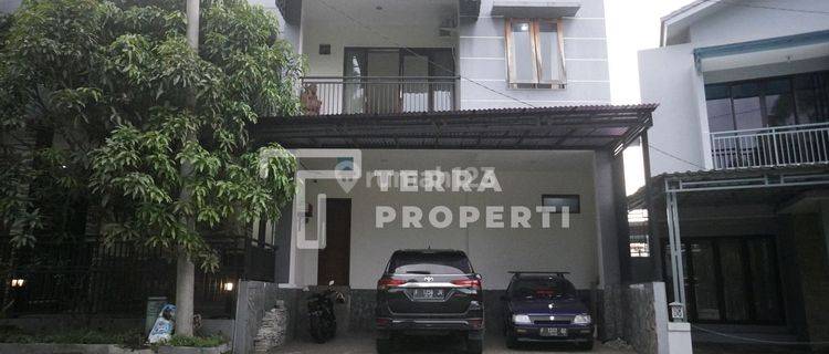 Dijual Cepat Villa Fully Furnished Beserta Pool  1