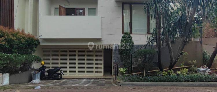 For Rent Rumah Kemang Lt 325 Lb 330 3 Kt 3 Km SHM 2 Lt 1