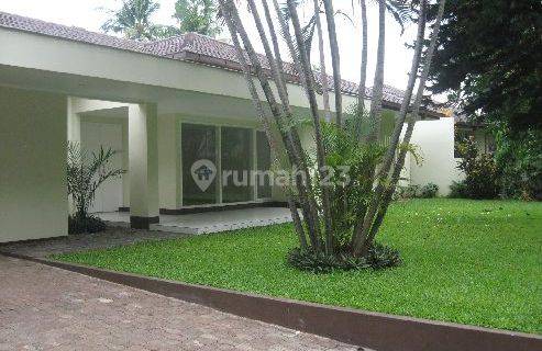 For Rent Rumah Pejaten Lt 972m² Lb 370m² 4 Kt 4 Km Shm 8.24 1