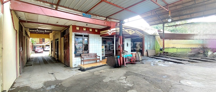 Tempat Usaha Pendirikan Lor Semarang Tengah 1