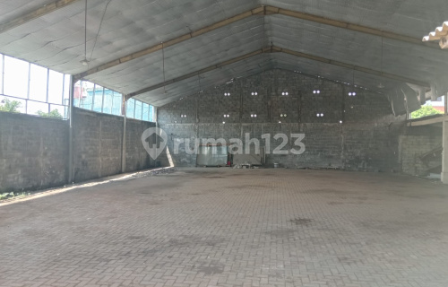 Warehouse in West Semarang near the port 1