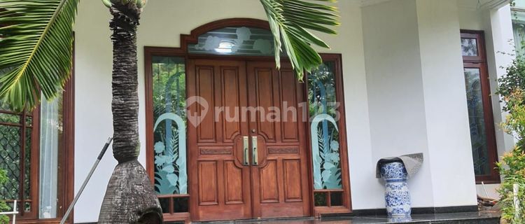 Sultan's 2-Story House in Bukit Gading Villa, East Facing, Nice 1