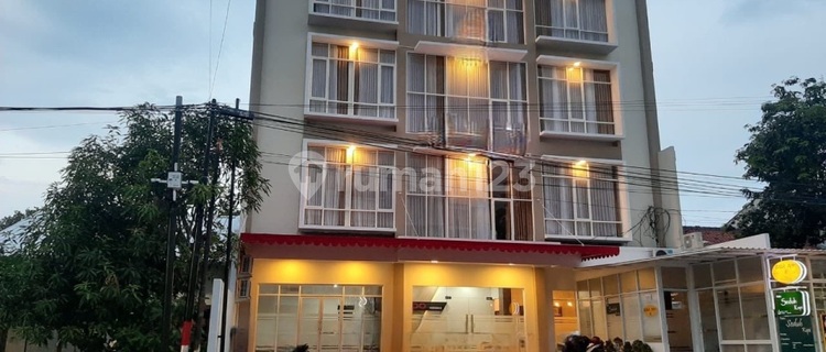 Dijual Hotel Bintang 3, 4 Lantai di Erlangga Semarang 1