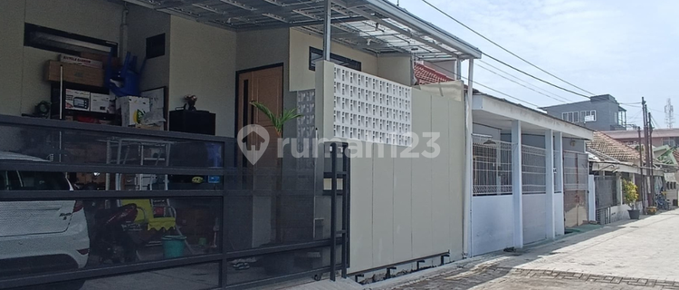 For Sale Ready-to-Occupy House in Tanah Mas Semarang 1