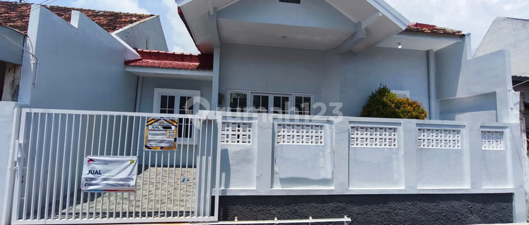 Rumah Siap Huni Bebas Banjir di Tanah Mas Semarang Utara Dekat Sekolah dan Kuliner 1