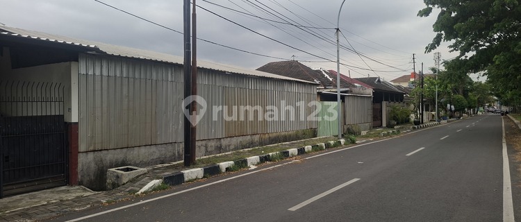 Plot Suitable for Workshop Cafe Restaurant in North Semarang 1