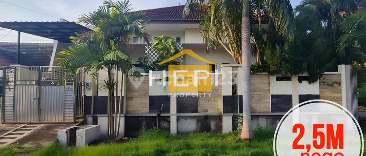 Rumah Furnished Siap Huni dekat jalan utama di Puri Anjasmoro 1