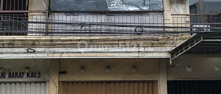 Shop House Suitable for All Businesses on Jl Kendalsari Malang 1