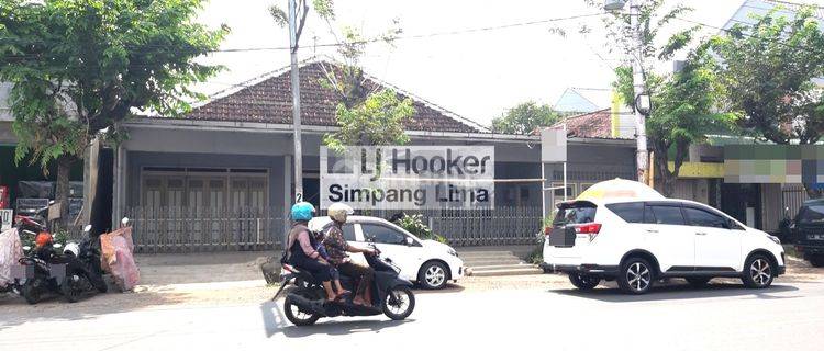 Jual Rumah Lokasi Sangat Strategis Raya Weleri Kendal Jawa Tengah 10.525 sta  1