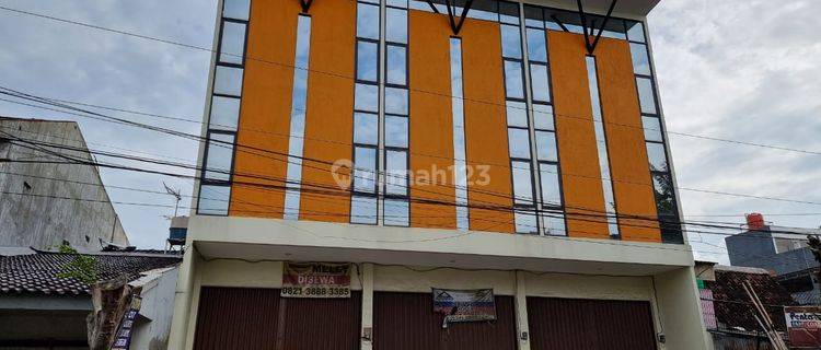 Ruko Redy 3 Unit di Ligu, Mataram Disewakan Murah 1