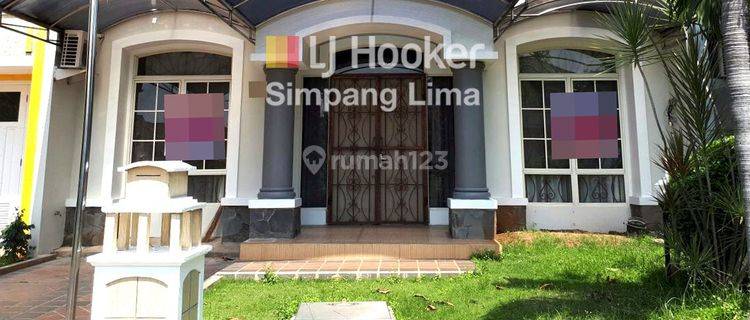 Rumah Nyaman di Graha Padma Semi Furnished Semarang 1