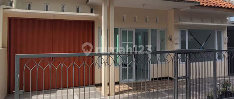 Dijual rumah bagus dan Nyaman di Gedanganak 1