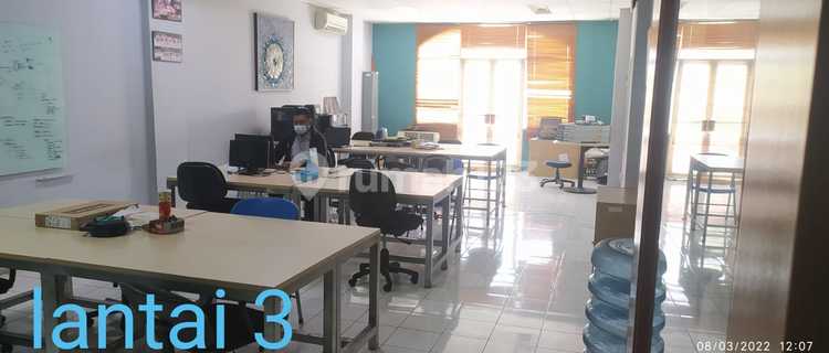 Ruko 4 Lantai di Permata Senayan Jakarta Lokasi Strategis 1