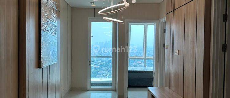 Dijual Condominium Grand Madison Full Furnished Lantai Tinggi Baru Renovasi 1