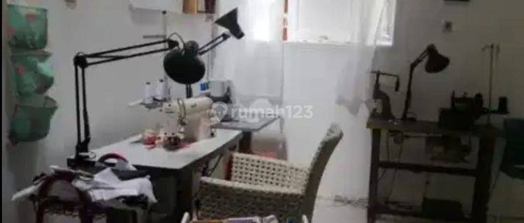 Disewakan Rumah di Pondok Kelapa Jakarta Timur  1