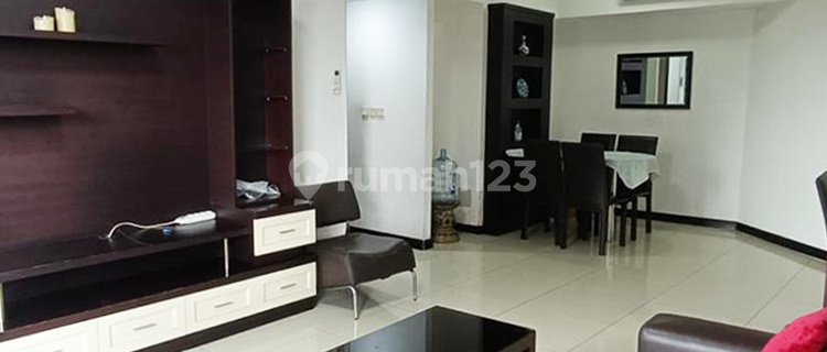 Dijual 1.5 Bio, Taman Anggrek Condominium 2 Kamar Tidur, Fully Furnished, Lantai Bawah 1