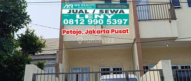 Rumah Minimalis 3,5 Lantai Di Petojo, Jakarta Pusat 1