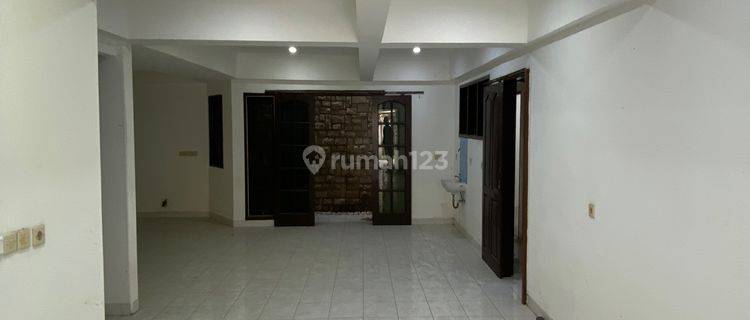 Rumah Lebar 12 Di Greenville Lebar Jalan 3 Mobil  1