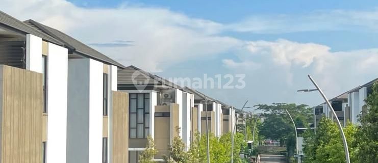 Rumah Elite Dijual / Disewakan Full Furnished di Asya, Cakung Jgc 1