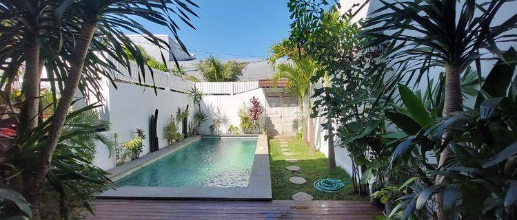 For Rent Beautiful Tropical Villa Full Furnish At Semer Kerobokan 1