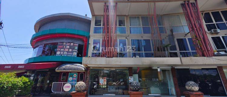 Ruko 3 Lantai Area Ramai Cocok Kantor, Restoran Jalan Utama Sanur 1