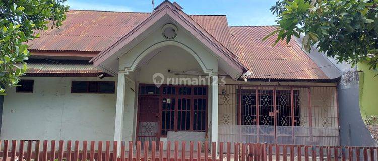 Rumah di Makassar Kota Sekitar Jalan Batua Raya, Jalan Toddopuli, Jalan Pengayoman, Makassar 1