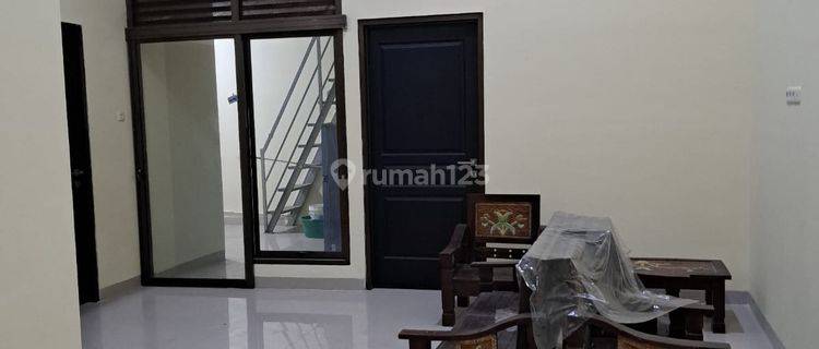 Rumah di Sekitar Paccerakkang, Jalan Perintis Kemerdekaan, Makassar 1