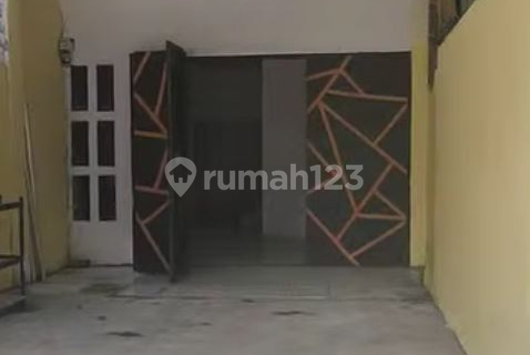 For Sale, Shophouse in Maros near Ayah Syekh Yusuf Street, Moncongloe. 1